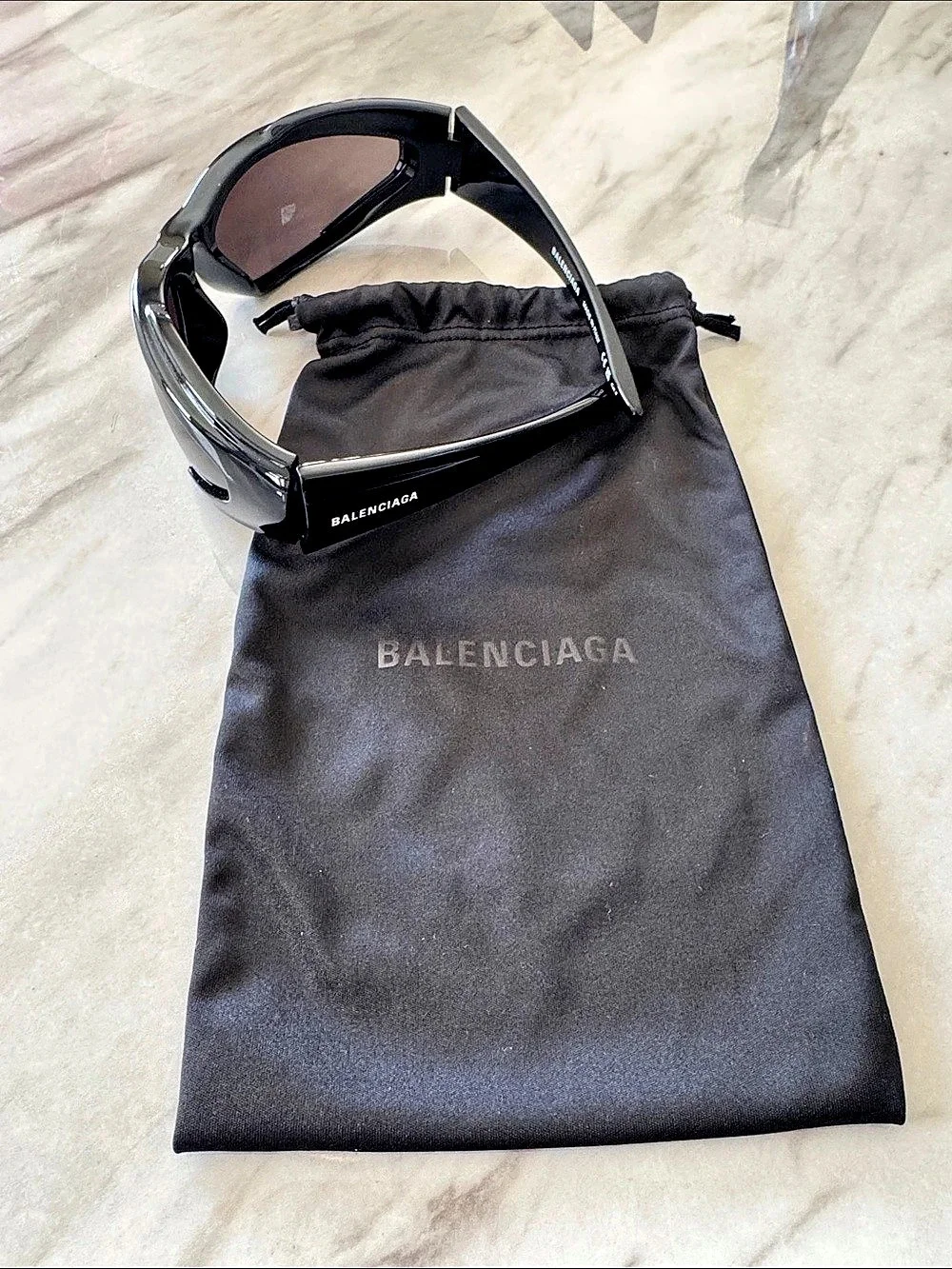 Balenciaga Swift Oval Sunglasses Black & Silver Like New